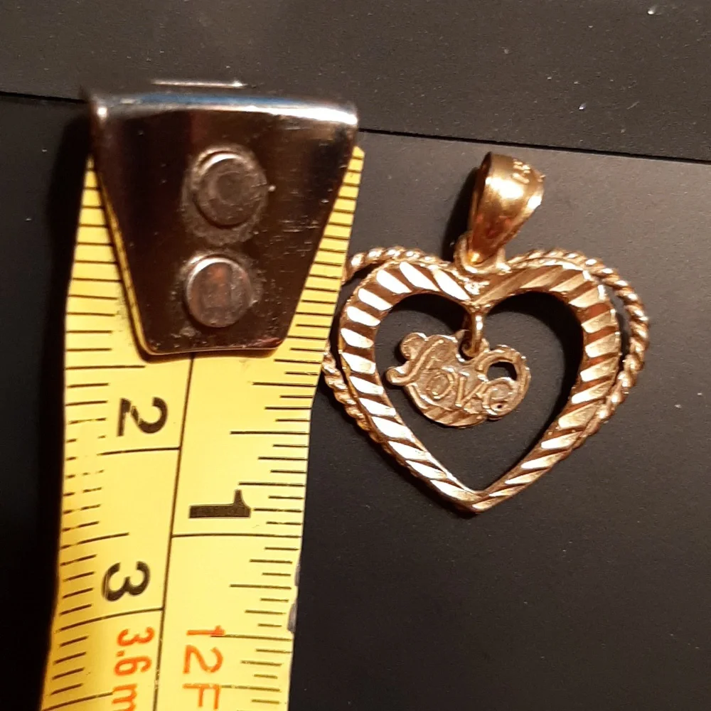 14K Gold Heart with Love - Picture 4 of 5